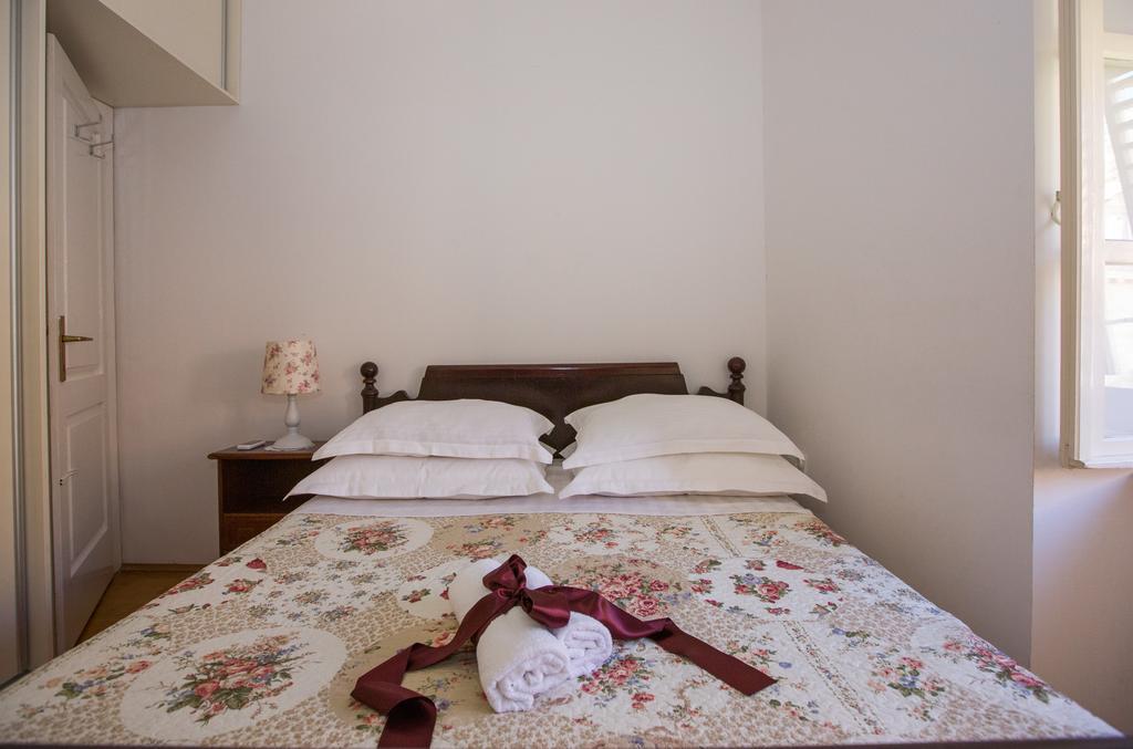 Old Town Heart Apartment Дубровник Екстериор снимка