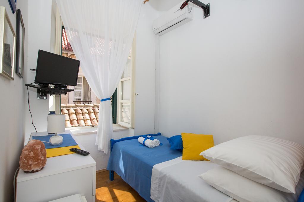 Old Town Heart Apartment Дубровник Екстериор снимка